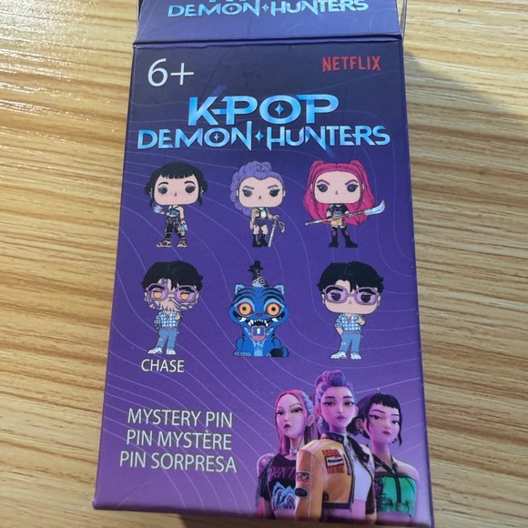 Loungefly K-Pop Demon Hunters Derpy Mystery Box Pin - Picture 4 of 4